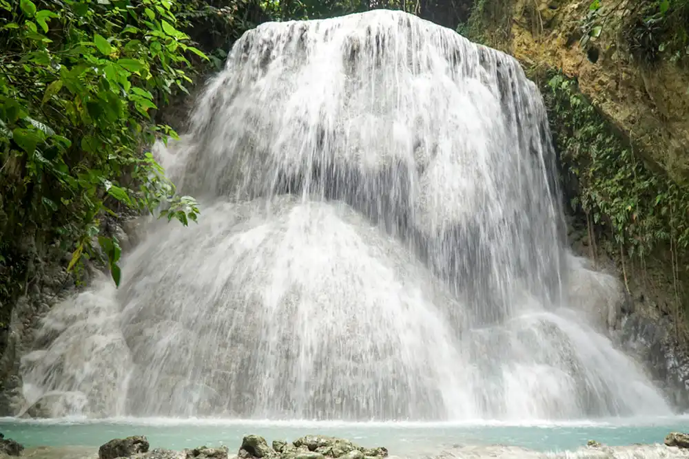 Aguinid Falls (Cebu)