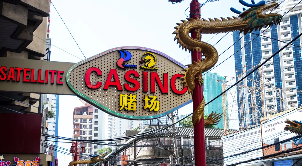 Discover the Casinos and Bars