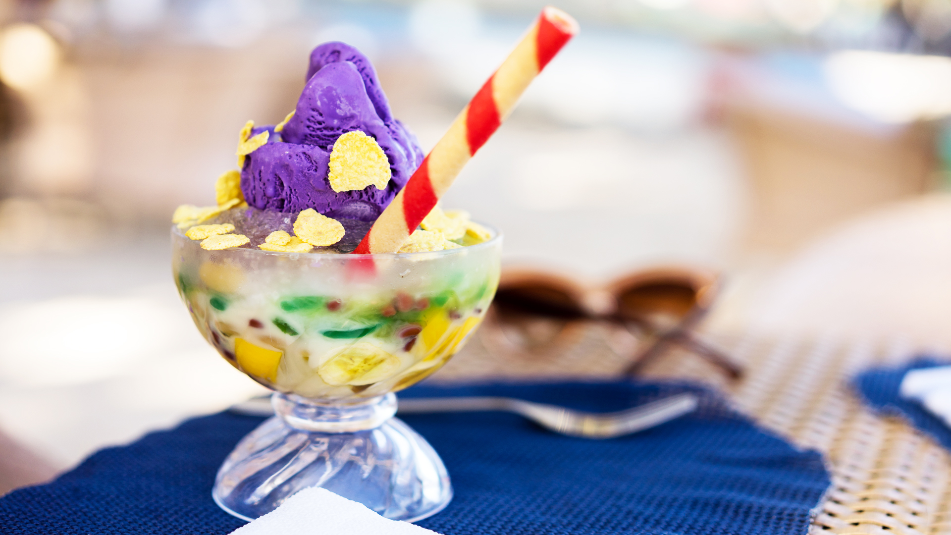 Halo-Halo