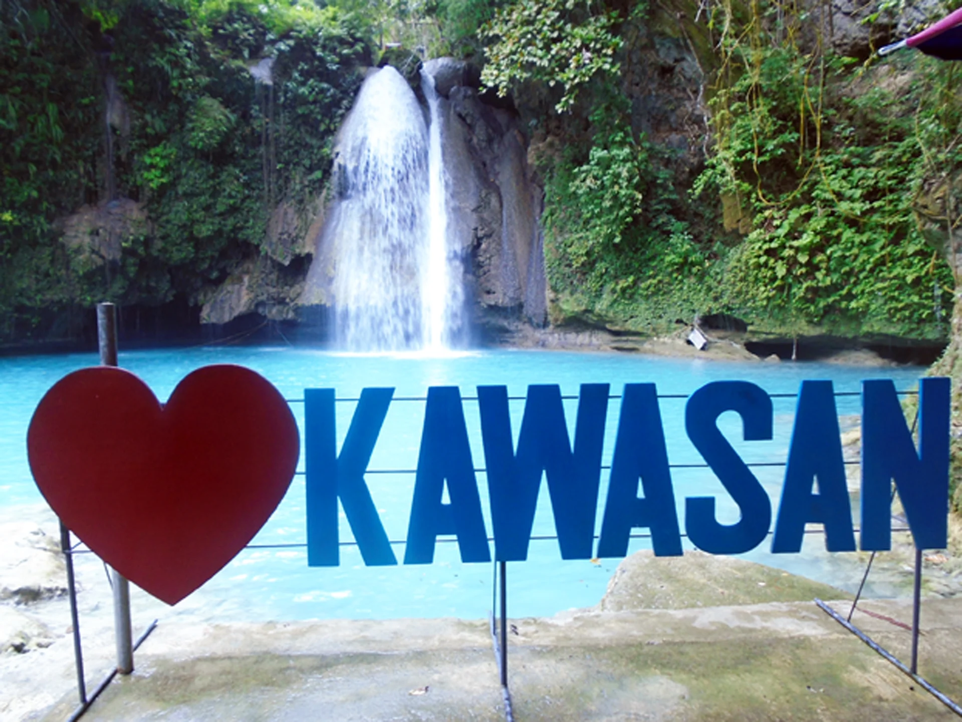 Kawasan Falls