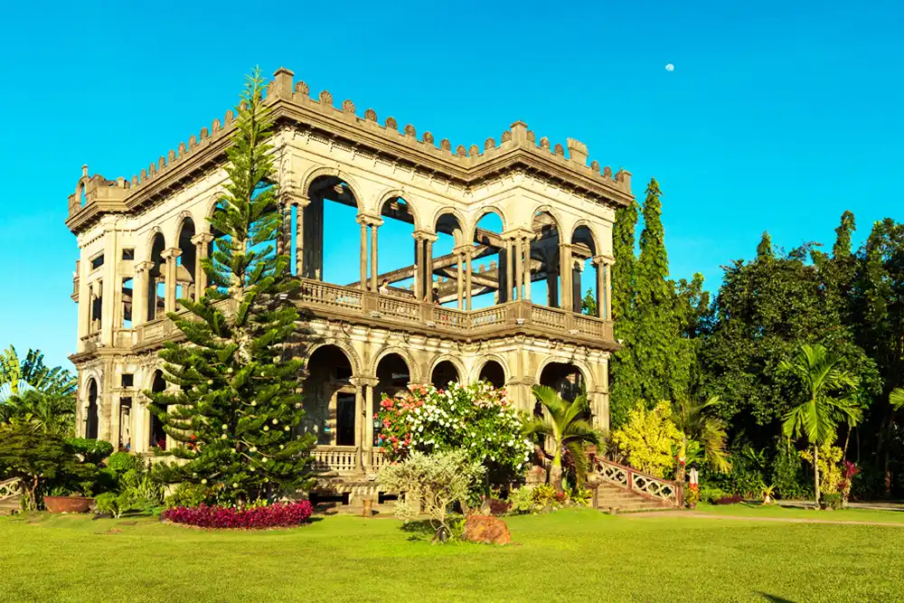 Lacson Ruins